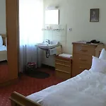 Haus Evelyn / Haus Heidemarie Värdshus *